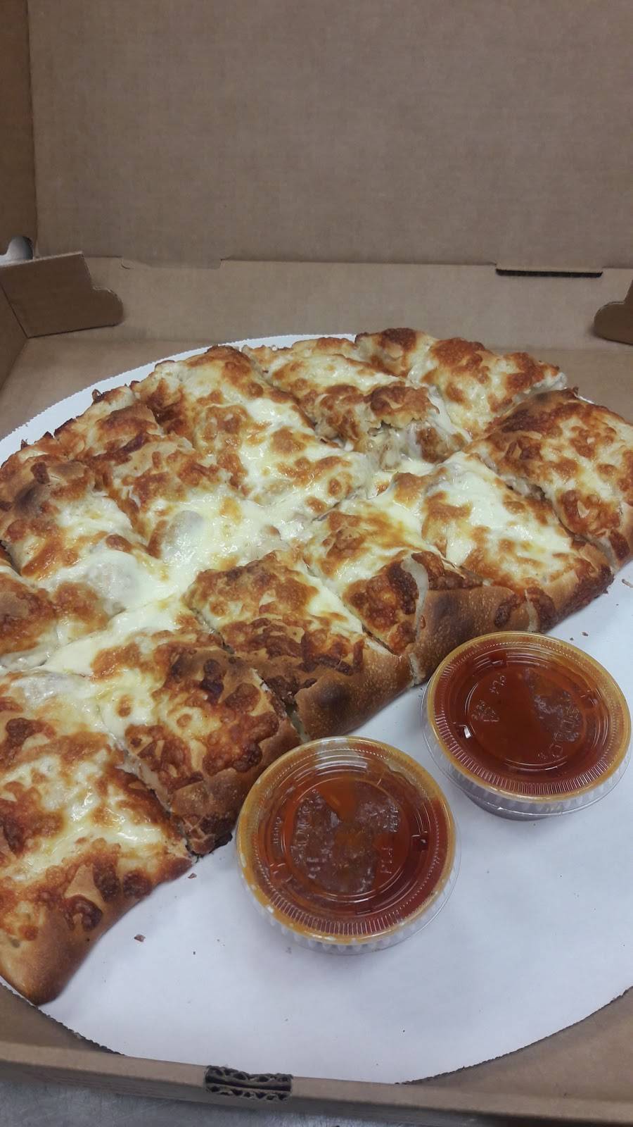 D & D Pizza & Subs | restaurant | 135 Mt Auburn St, Watertown, MA 02472, USA | 6179240999 OR +1 617-924-0999