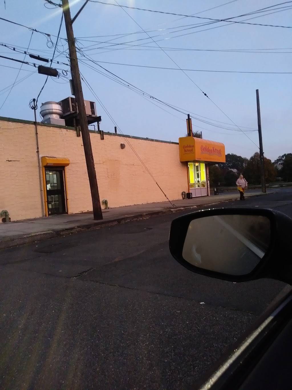 Golden Krust Caribbean Bakery and Grill | restaurant | 223-24 S Conduit Ave, Jamaica, NY 11413, USA | 7183411600 OR +1 718-341-1600