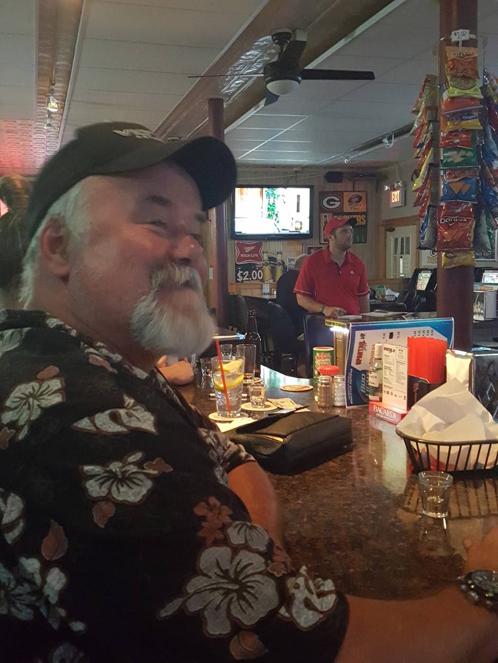 Spartan Pizza | restaurant | 5813 Main St, McFarland, WI 53558, USA | 6088388511 OR +1 608-838-8511