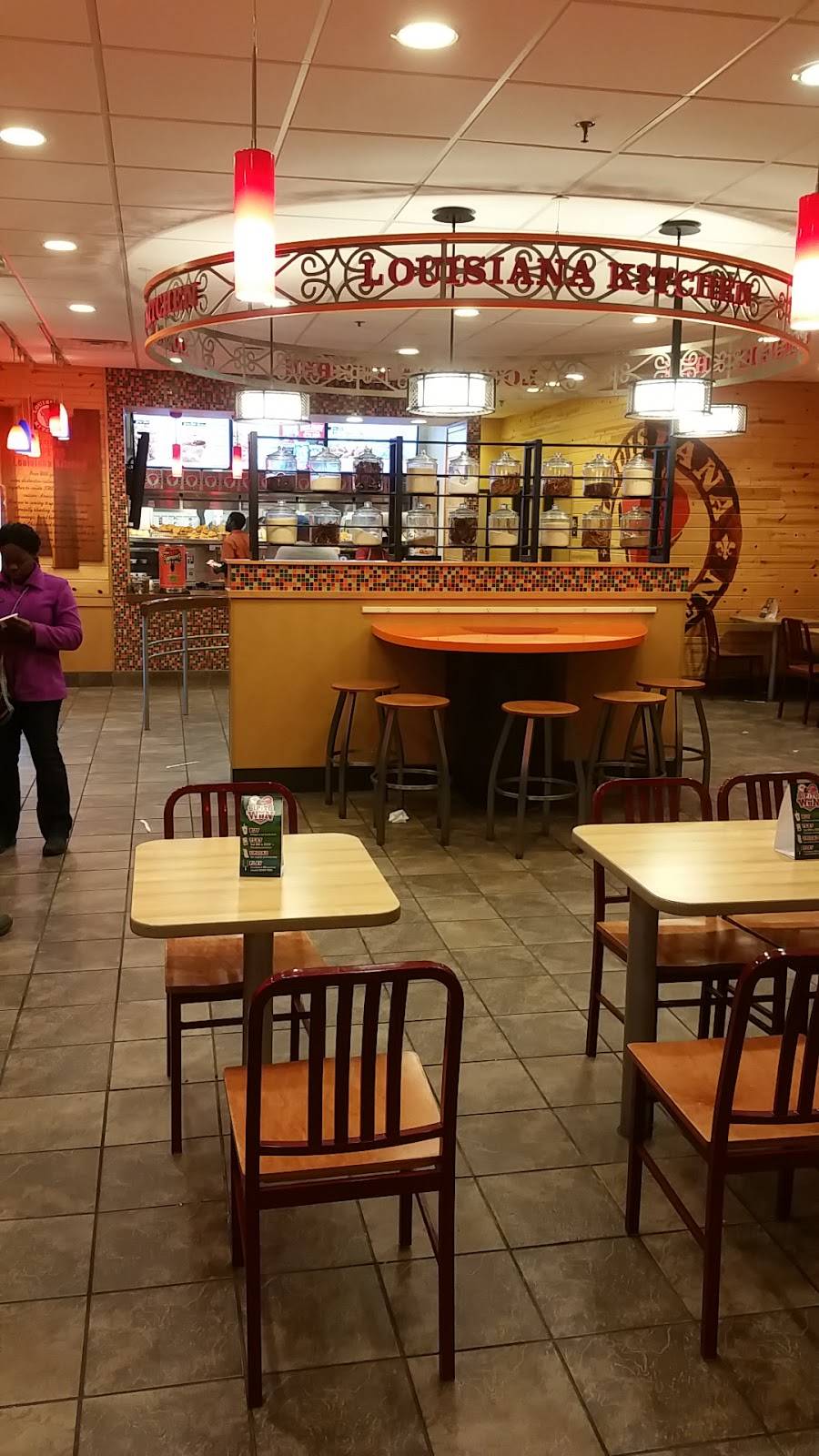 Popeyes Louisiana Kitchen | restaurant | 467 Lyons Ave, Irvington, NJ 07111, USA | 9737327744 OR +1 973-732-7744