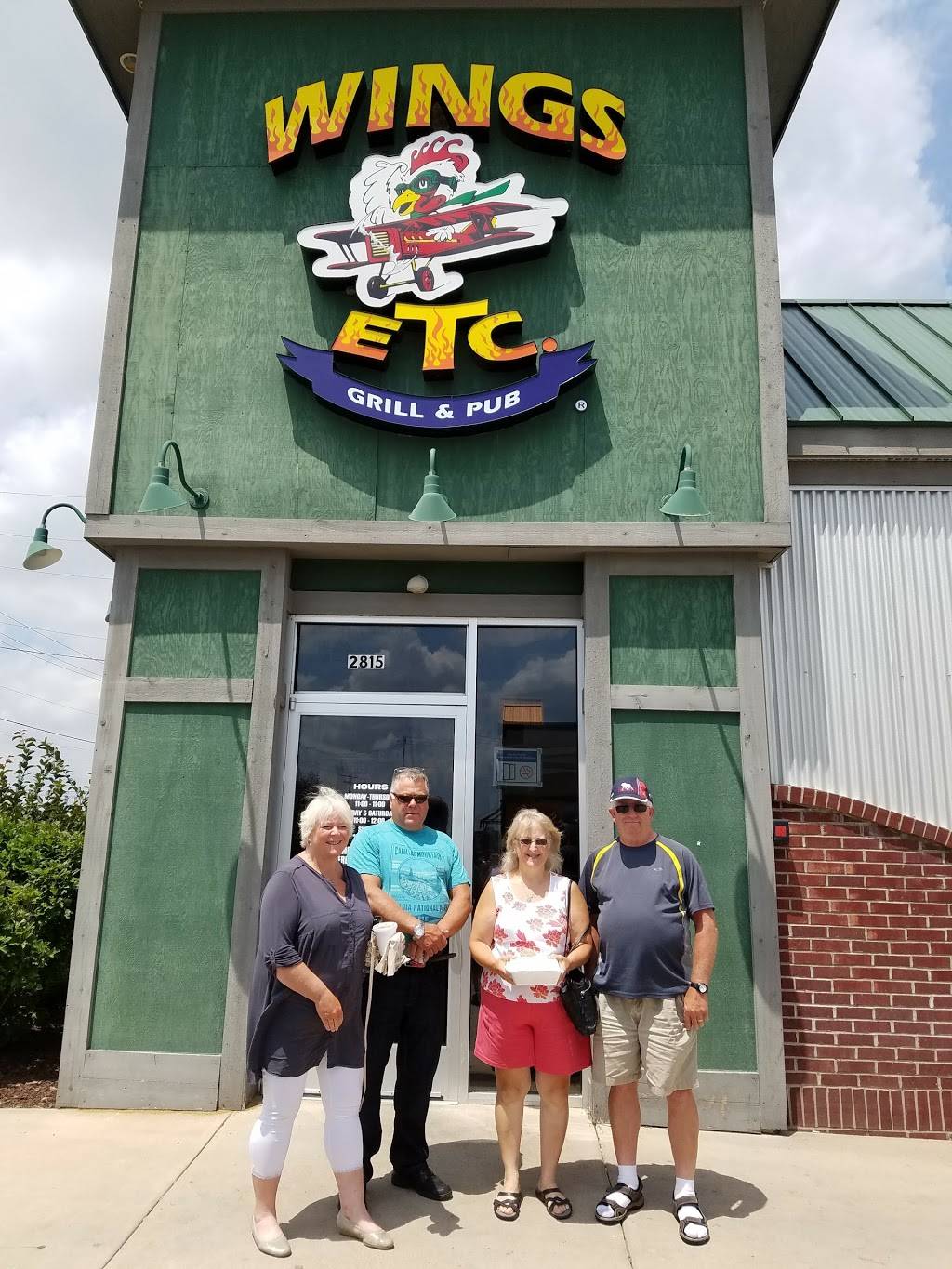 Wings Etc. | restaurant | 2815 Gateway S Dr, Goshen, IN 46526, USA | 5745379464 OR +1 574-537-9464