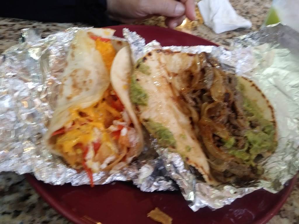 Tink-A-Tako | restaurant | 3299 Wurzbach Rd, San Antonio, TX 78238, USA | 2105236661 OR +1 210-523-6661