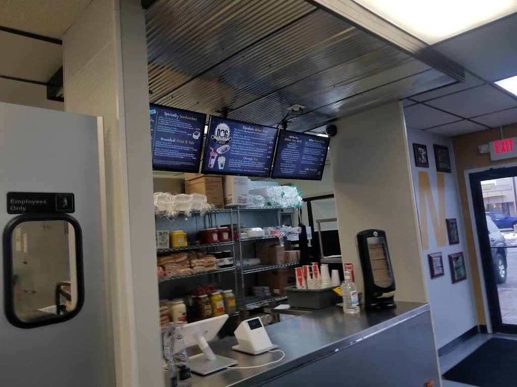 Mitten Dogs & More | restaurant | 2625 W Michigan Ave, Kalamazoo, MI 49006, USA | 2693128979 OR +1 269-312-8979