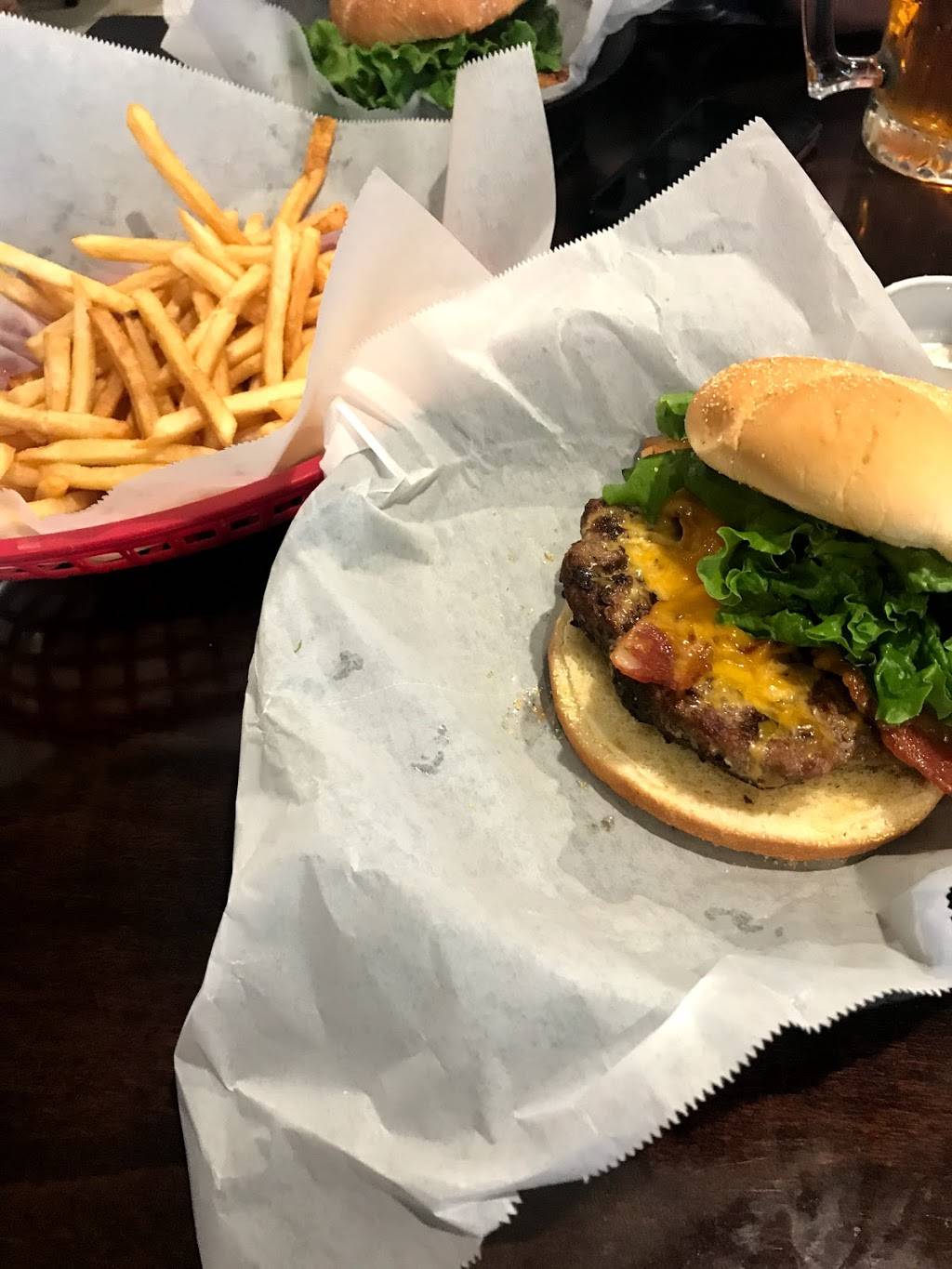 Germantown Grille | restaurant | 505 Ten Mile Creek Rd, Germantown Hills, IL 61548, USA | 3093833030 OR +1 309-383-3030