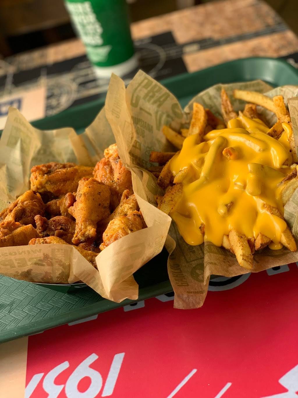 Wingstop | restaurant | 7171 Camino Arroyo, Gilroy, CA 95020, USA | 4088429464 OR +1 408-842-9464