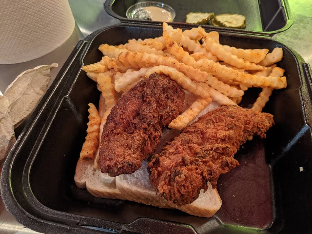Dave’s Hot Chicken | restaurant | 5166 Lankershim Blvd Ste D, North Hollywood, CA 91606, USA | 3232138090 OR +1 323-213-8090