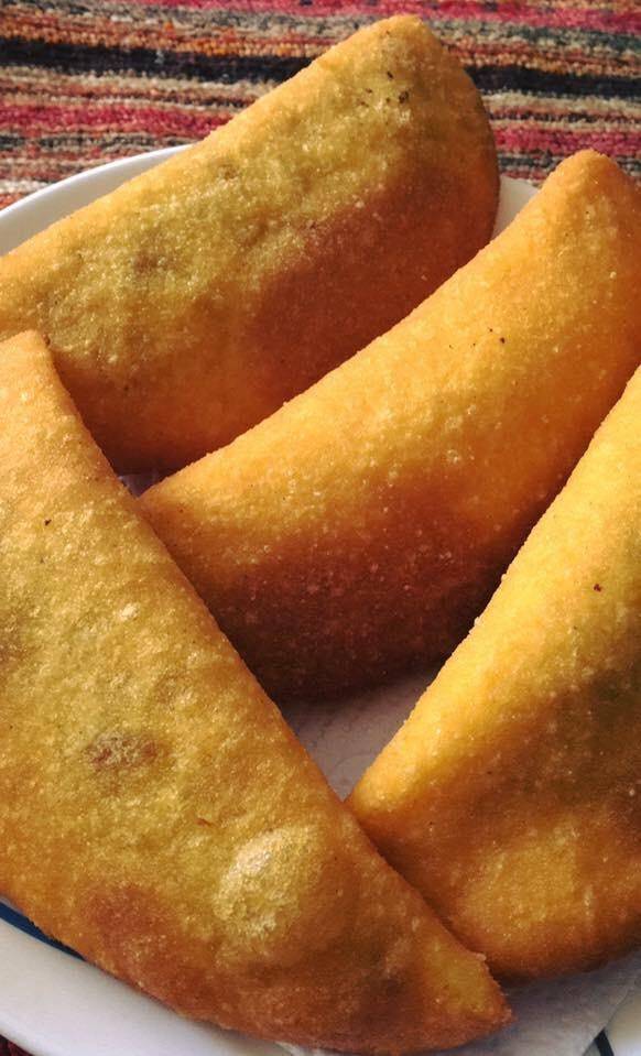 La Uchireña Coffee Express | restaurant | 12189 Pembroke Rd, Pembroke Pines, FL 33025, USA | 9543998010 OR +1 954-399-8010