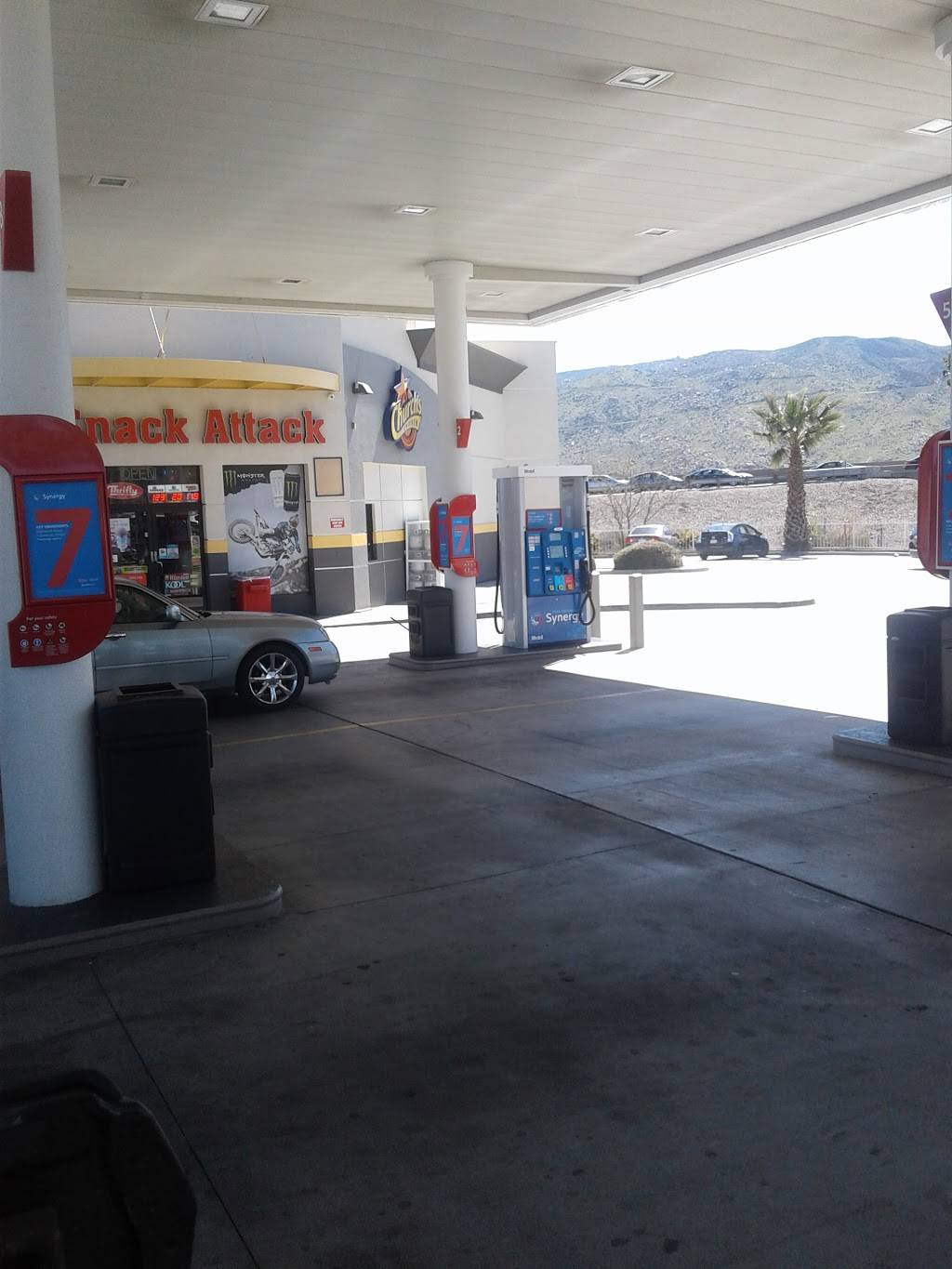 Churchs Chicken | restaurant | 832 E Ramsey St, Banning, CA 92220, USA | 9518498410 OR +1 951-849-8410