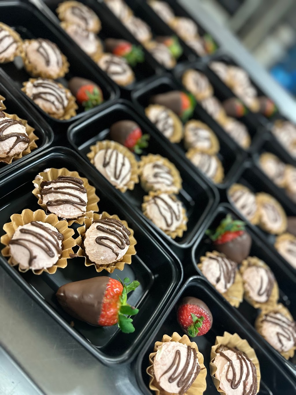 iLL Chino Meal Service LLC | restaurant | 523 Lomas Blvd NW, Albuquerque, NM 87102, USA | 5054809314 OR +1 505-480-9314