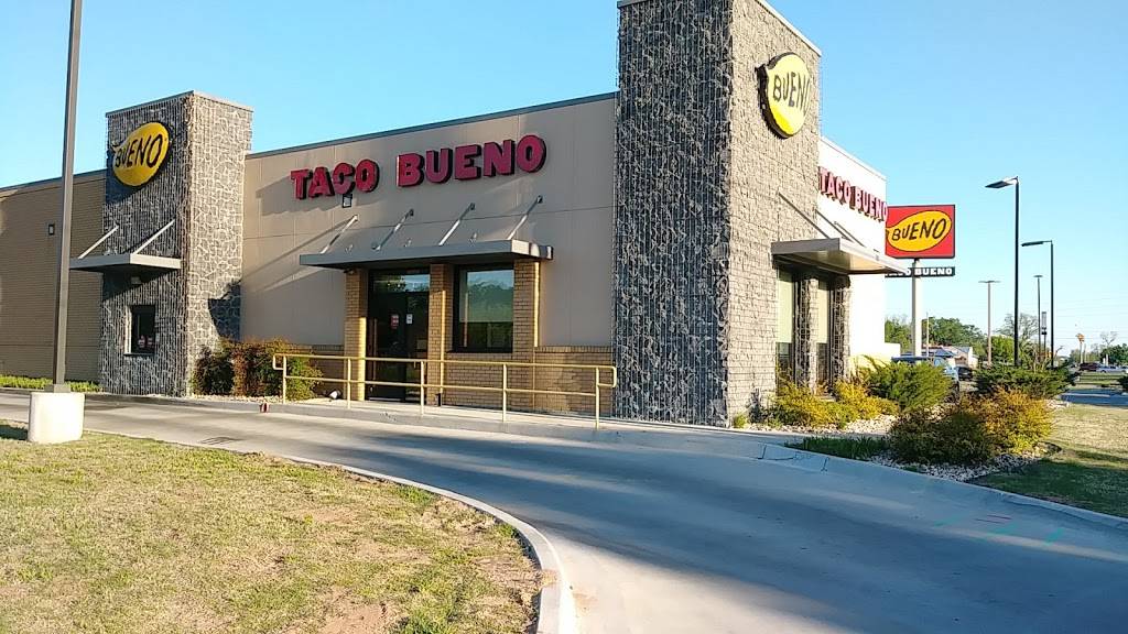 Taco Bueno | restaurant | 7007 S Peoria Ave, Tulsa, OK 74136, USA | 9184881834 OR +1 918-488-1834