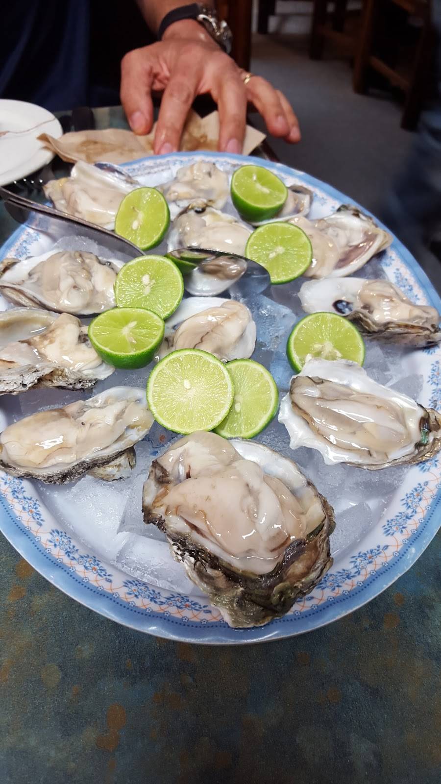 El-7 Mares Restaurant | restaurant | 5936 NW 23rd St, Oklahoma City, OK 73127, USA | 4056033700 OR +1 405-603-3700