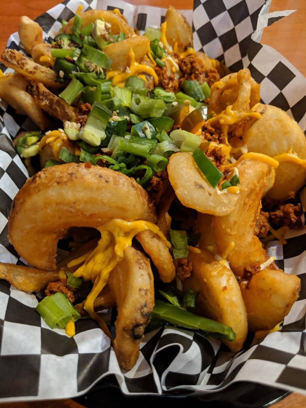 Whiskey Barrel Saloon | restaurant | 12055 Mariposa Rd, Hesperia, CA 92345, USA | 7602441115 OR +1 760-244-1115