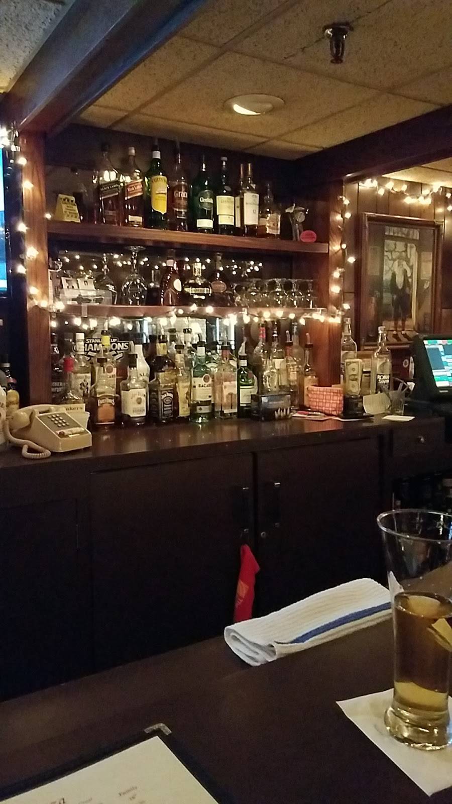 Traversos Restaurant | restaurant | 15601 S Harlem Ave, Orland Park, IL 60462, USA | 7085322220 OR +1 708-532-2220