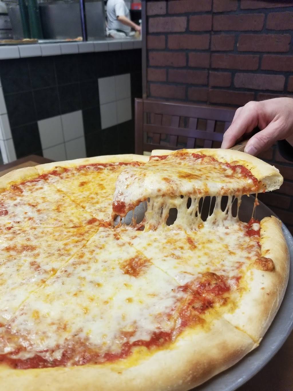 Palermos Pizzeria | restaurant | 103 E Main St, Hummelstown, PA 17036, USA | 7175660668 OR +1 717-566-0668