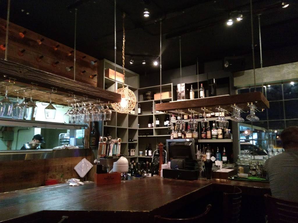 Louies Wine Dive | restaurant | 7100 Wornall Rd, Kansas City, MO 64114, USA | 8165695097 OR +1 816-569-5097