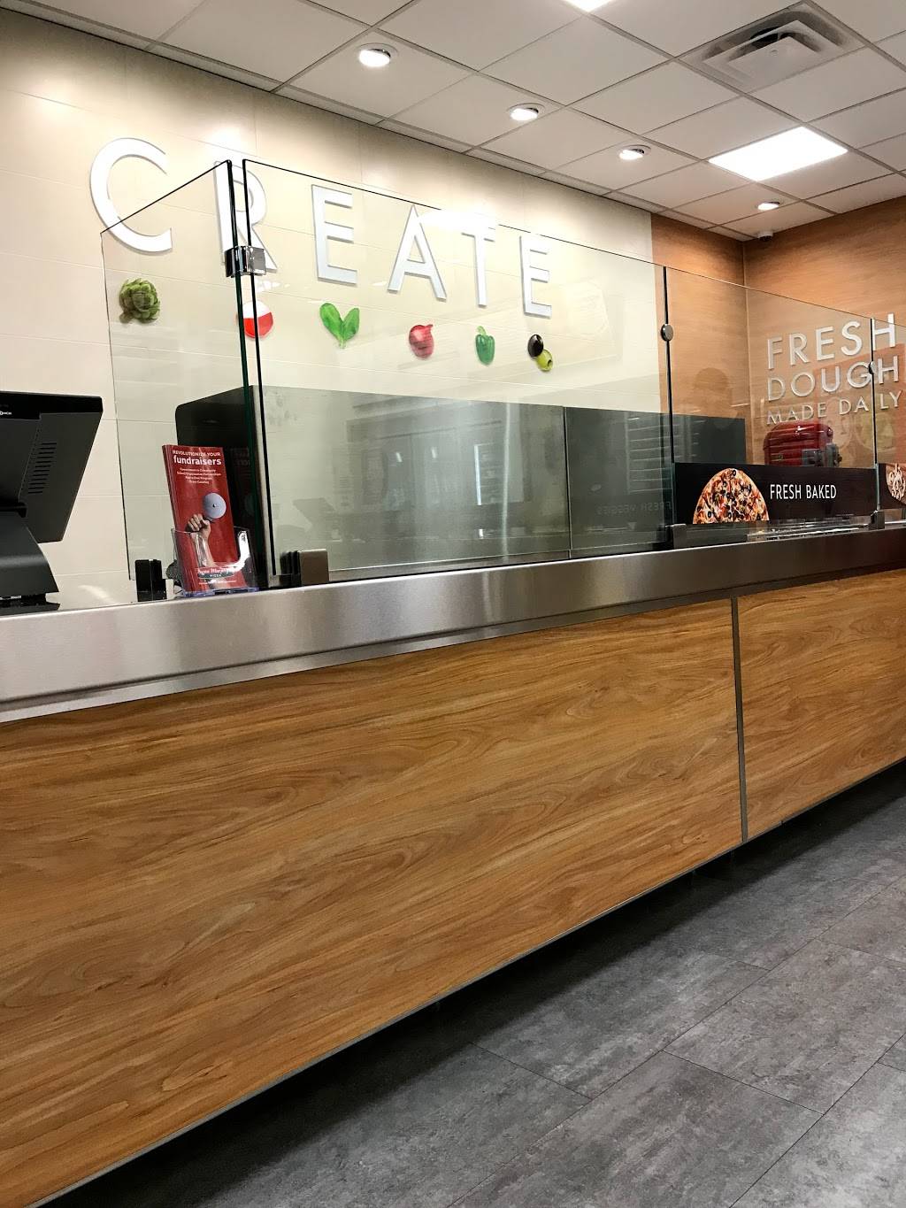 Papa Murphys | Take N Bake Pizza | meal takeaway | 11705 SW Pacific Hwy Suite Z, Tigard, OR 97223, USA | 5037467391 OR +1 503-746-7391