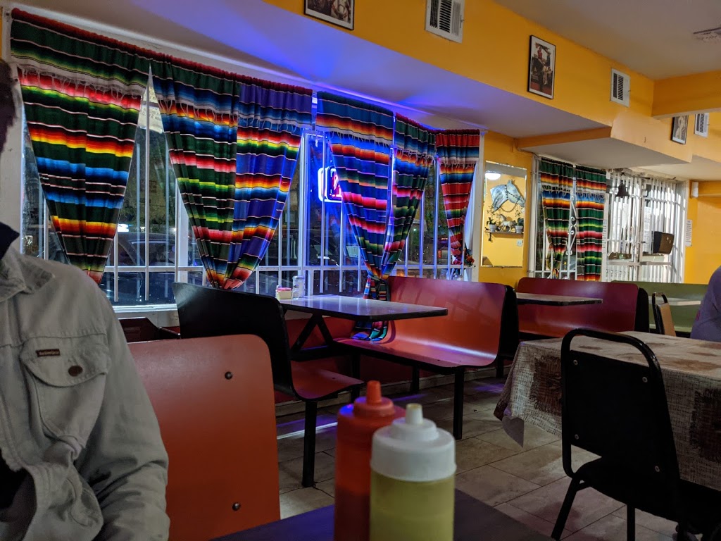 Taqueria Alma Latina | restaurant | 902 Telephone Rd, Houston, TX 77023, USA | 7139216100 OR +1 713-921-6100