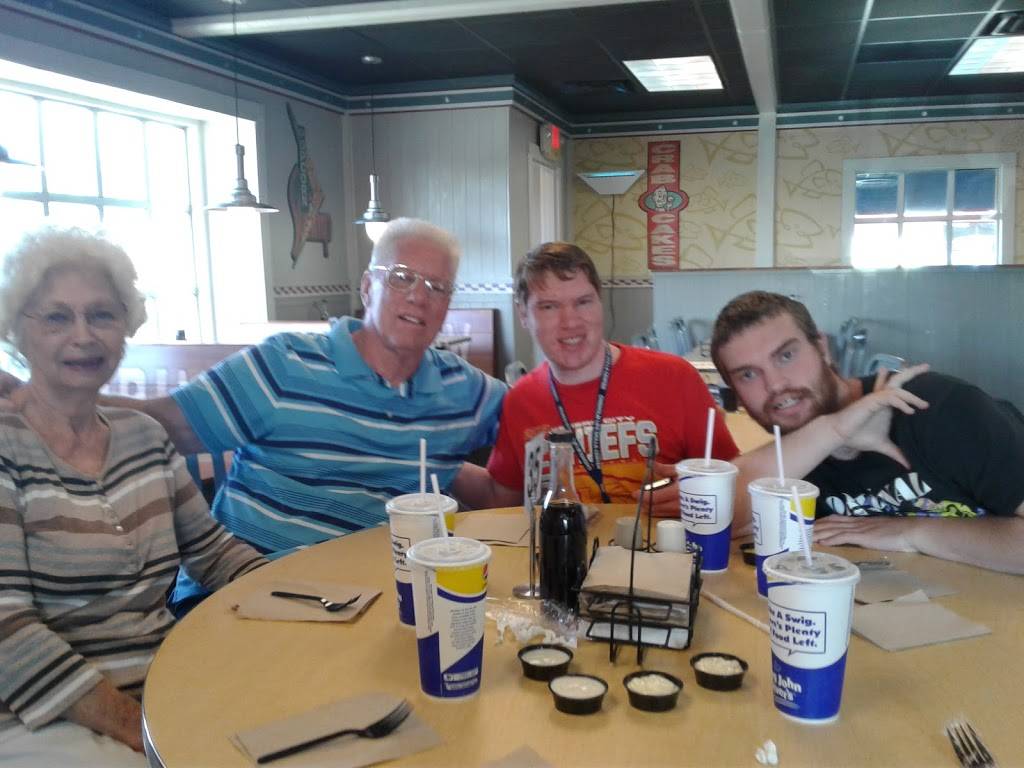 Long John Silvers | restaurant | 1825 W Central Ave, El Dorado, KS 67042, USA | 3163211400 OR +1 316-321-1400