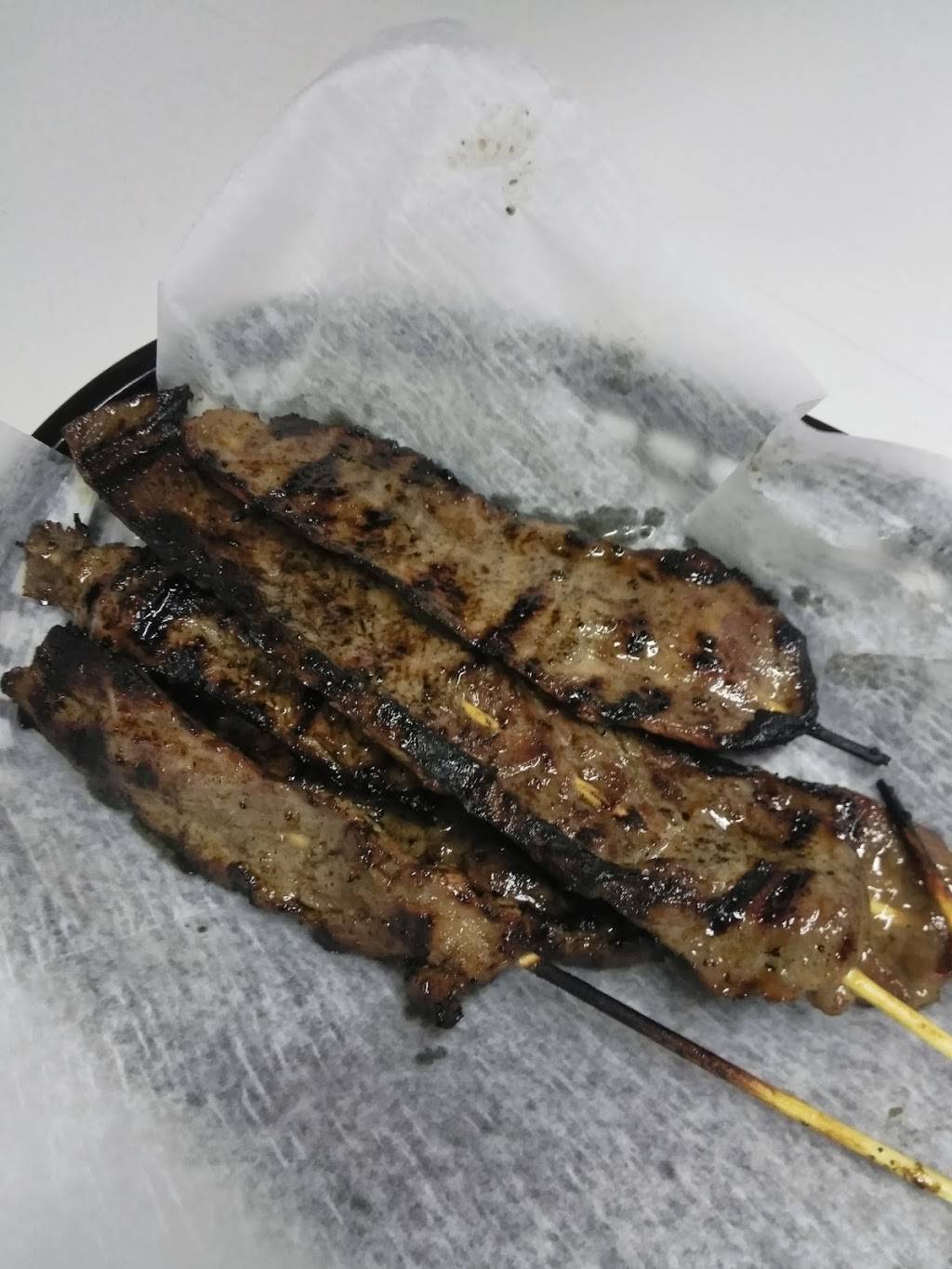Bottom Line Bar & Grill | restaurant | 415 Palmer Ave, Warwick, RI 02889, USA | 4019215750 OR +1 401-921-5750