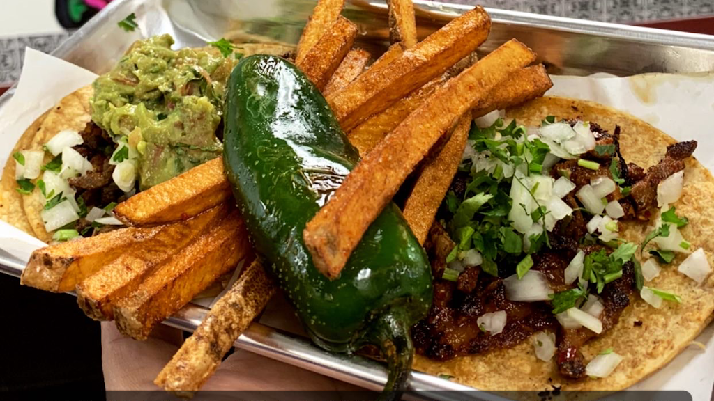 Lucky Burrito | restaurant | 12318 S Cicero Ave, Alsip, IL 60803, USA | 7086312669 OR +1 708-631-2669