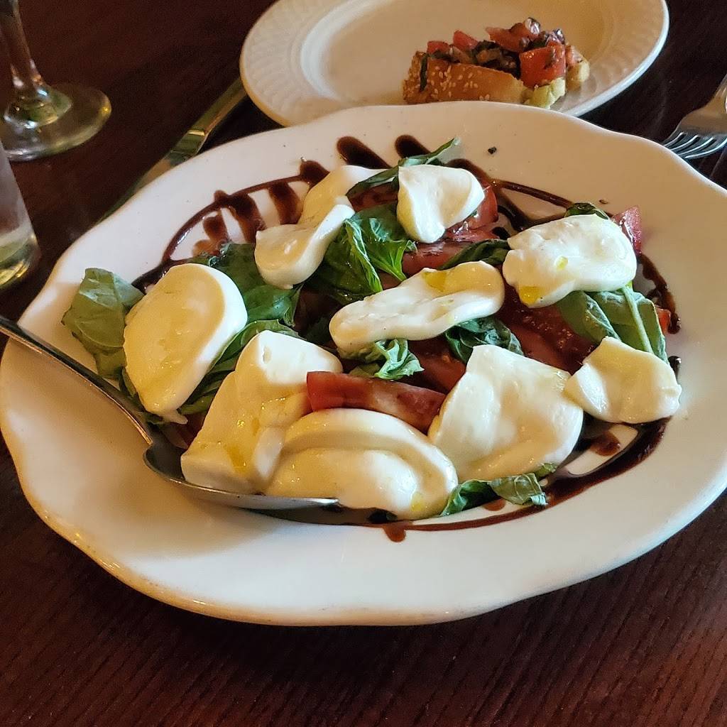 Jaspers Italian Restaurant | restaurant | 1201 W 103rd St, Kansas City, MO 64114, USA | 8169416600 OR +1 816-941-6600