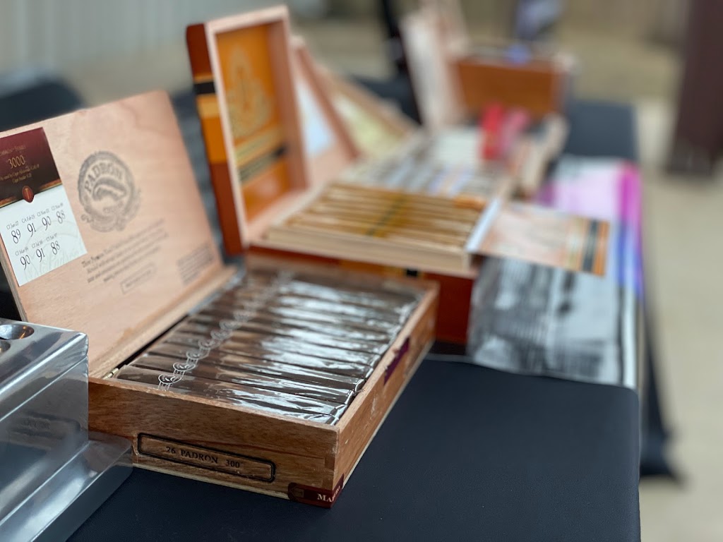 Sticks X Stones | night club | 2965 N Germantown Pkwy STE 111, Bartlett, TN 38133, USA | 9017077348 OR +1 901-707-7348