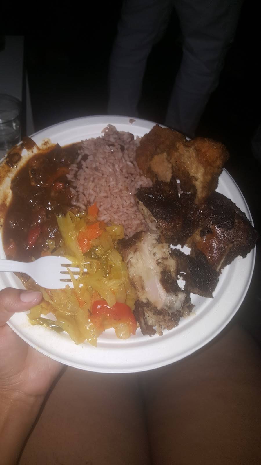 Jays Uptown Cafe | restaurant | 5007 W Center St, Milwaukee, WI 53210, USA | 4144443244 OR +1 414-444-3244