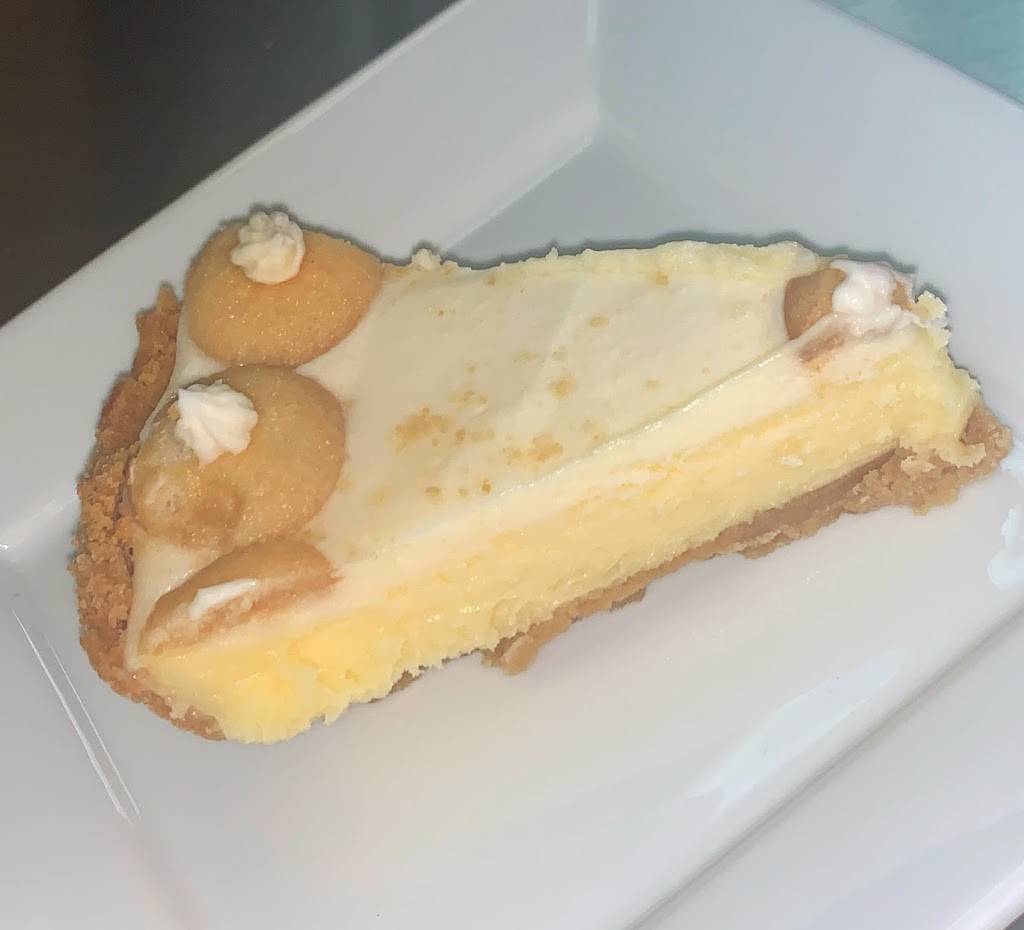 TU TUS Chicken & Fish | restaurant | 14635 Telegraph Rd, Redford Charter Twp, MI 48239, USA | 3135352762 OR +1 313-535-2762