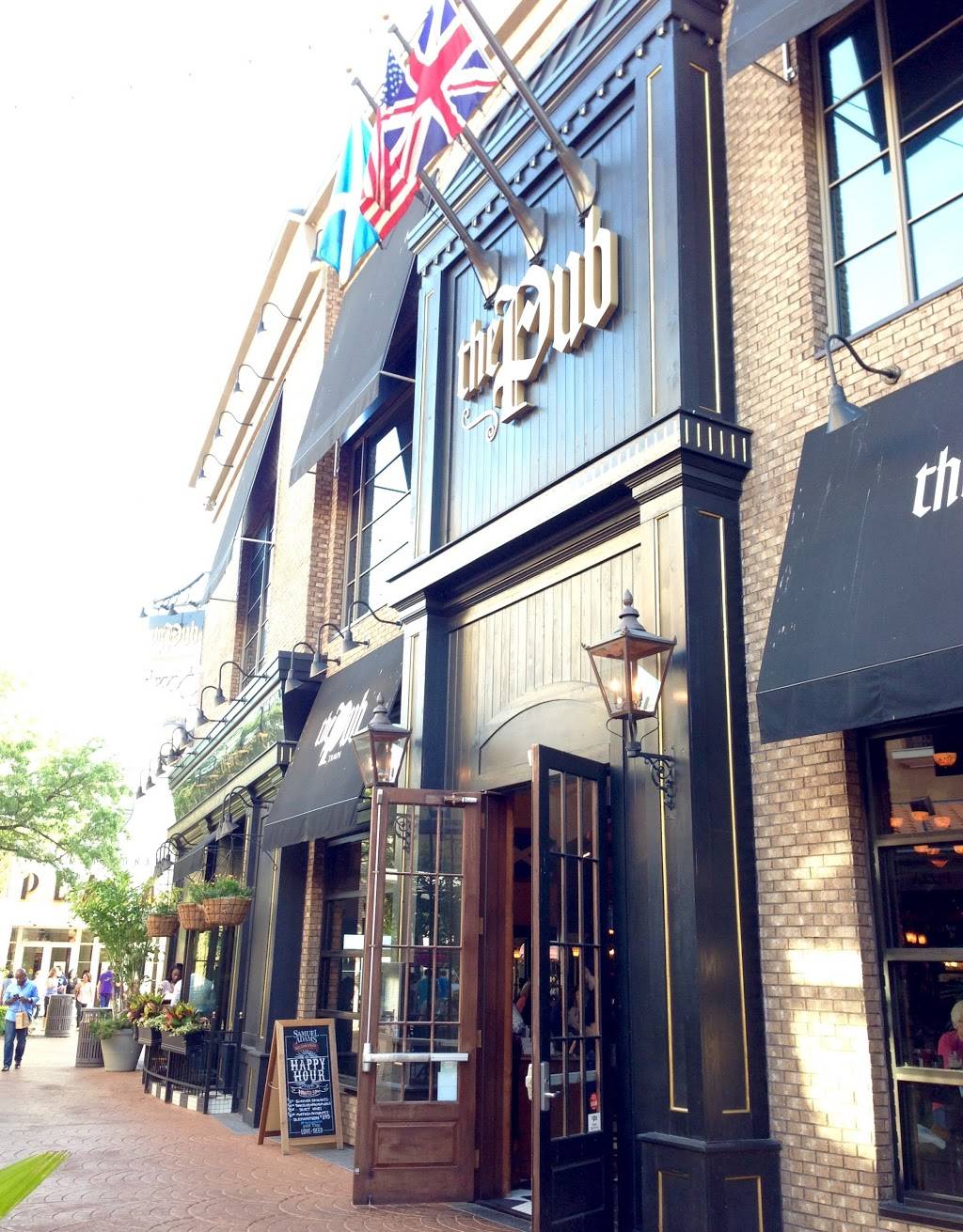 The Pub Tampa Bay | restaurant | 2223 N Westshore Blvd, Tampa, FL 33607, USA | 8134435642 OR +1 813-443-5642