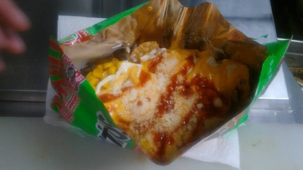 Castillo Taqueria | restaurant | 930 Edgebrook Dr, Houston, TX 77034, USA | 2817799280 OR +1 281-779-9280