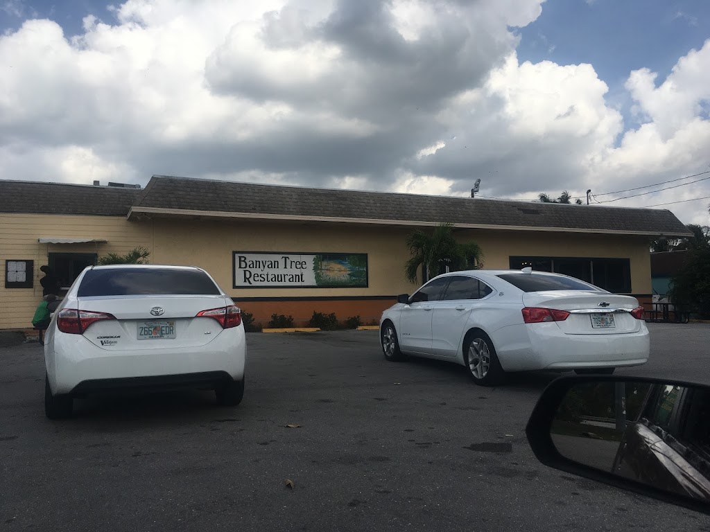 Banyan Tree Restaurant | restaurant | 1525 NW Ave L, Belle Glade, FL 33430, USA | 5619920303 OR +1 561-992-0303