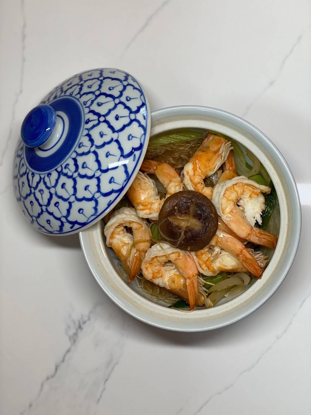 Kin Dee | restaurant | 1533 N Shepherd Dr Suite 160, Houston, TX 77008, USA | 2818262655 OR +1 281-826-2655