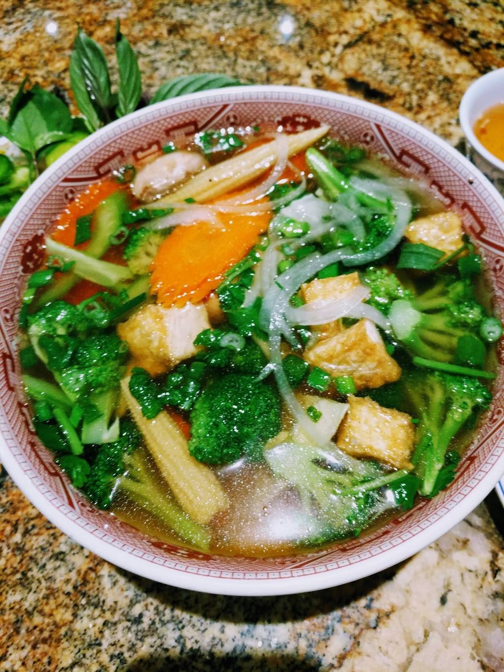 Pho Ha Vietnamese Restaurant | restaurant | 385 E Mill St, San Bernardino, CA 92408, USA | 9093833138 OR +1 909-383-3138