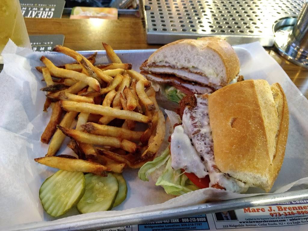 Linwood Inn Taphouse and Pizza | restaurant | 19 S Wood Ave, Linden, NJ 07036, USA | 9088622334 OR +1 908-862-2334