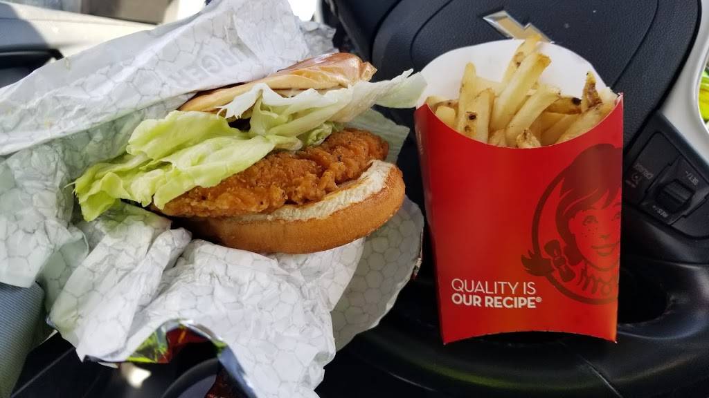 Wendys | restaurant | 1967 Blaine Rd, Hartland Township, MI 48353, USA | 8106323054 OR +1 810-632-3054