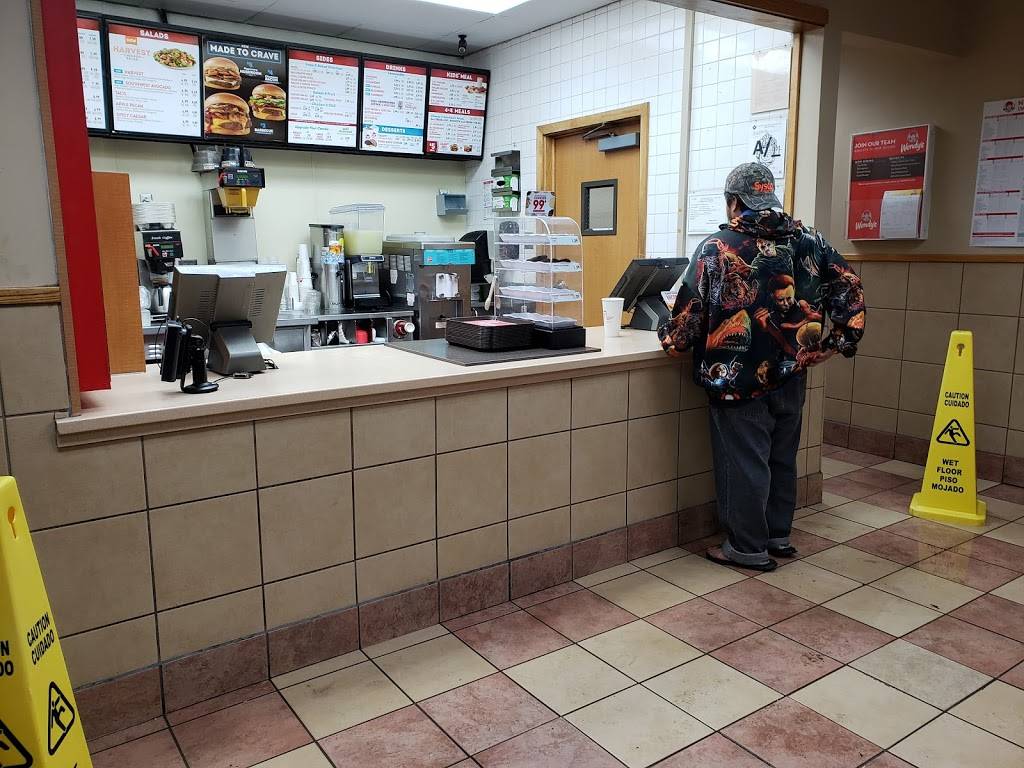 Wendys | restaurant | 111 NW West White Rd, San Antonio, TX 78219, USA | 2103332531 OR +1 210-333-2531
