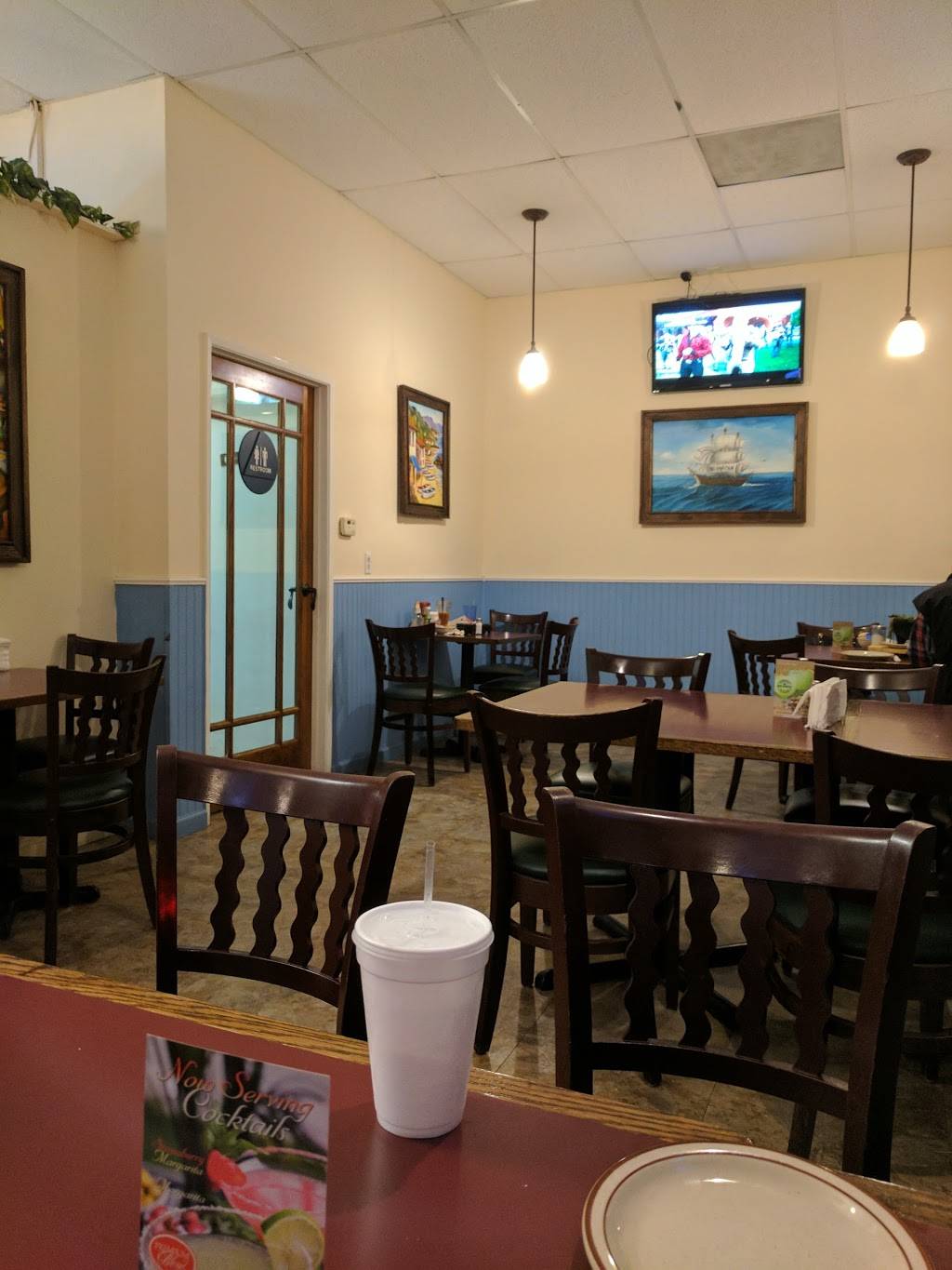 El Capitan Mexican Seafood | restaurant | 601 Mobil Ave J, Camarillo, CA 93010, USA | 8054376871 OR +1 805-437-6871