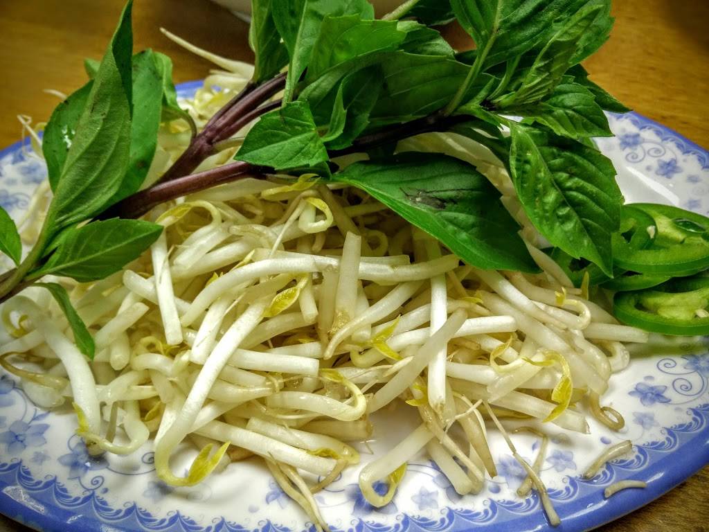 Pho Golden Star | restaurant | 3537 S Jefferson St, Falls Church, VA 22041, USA | 7035757871 OR +1 703-575-7871