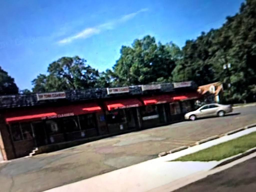 Golden China Restaurant | restaurant | 5908 40th Avenue, Hyattsville, MD 20782, USA | 3019852098 OR +1 301-985-2098