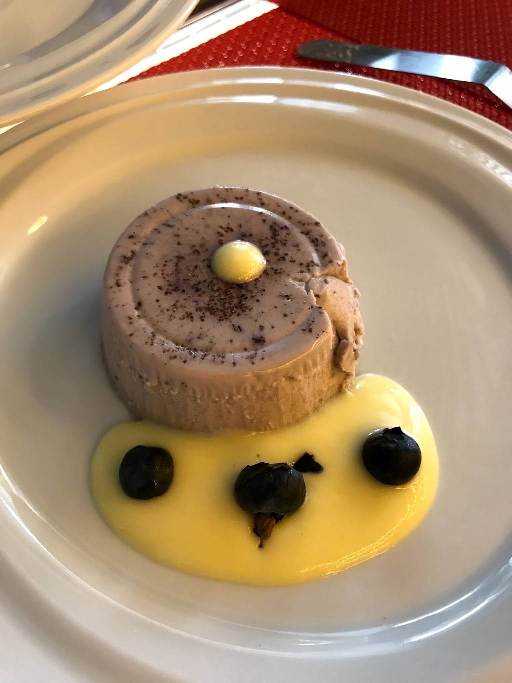 Amare Ristorante | restaurant | 1 Collins Ave, Miami Beach, FL 33139, USA | 7865988622 OR +1 786-598-8622