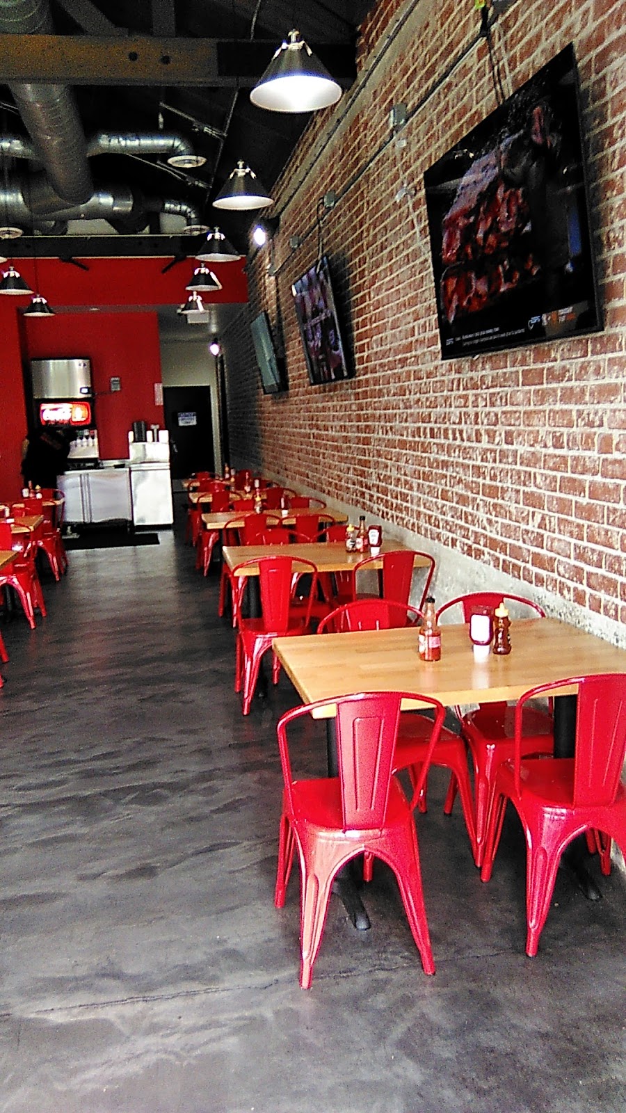 Angry Chickz - Oceanside, CA | restaurant | 612 Mission Ave, Oceanside, CA 92054, USA | 4422662167 OR +1 442-266-2167