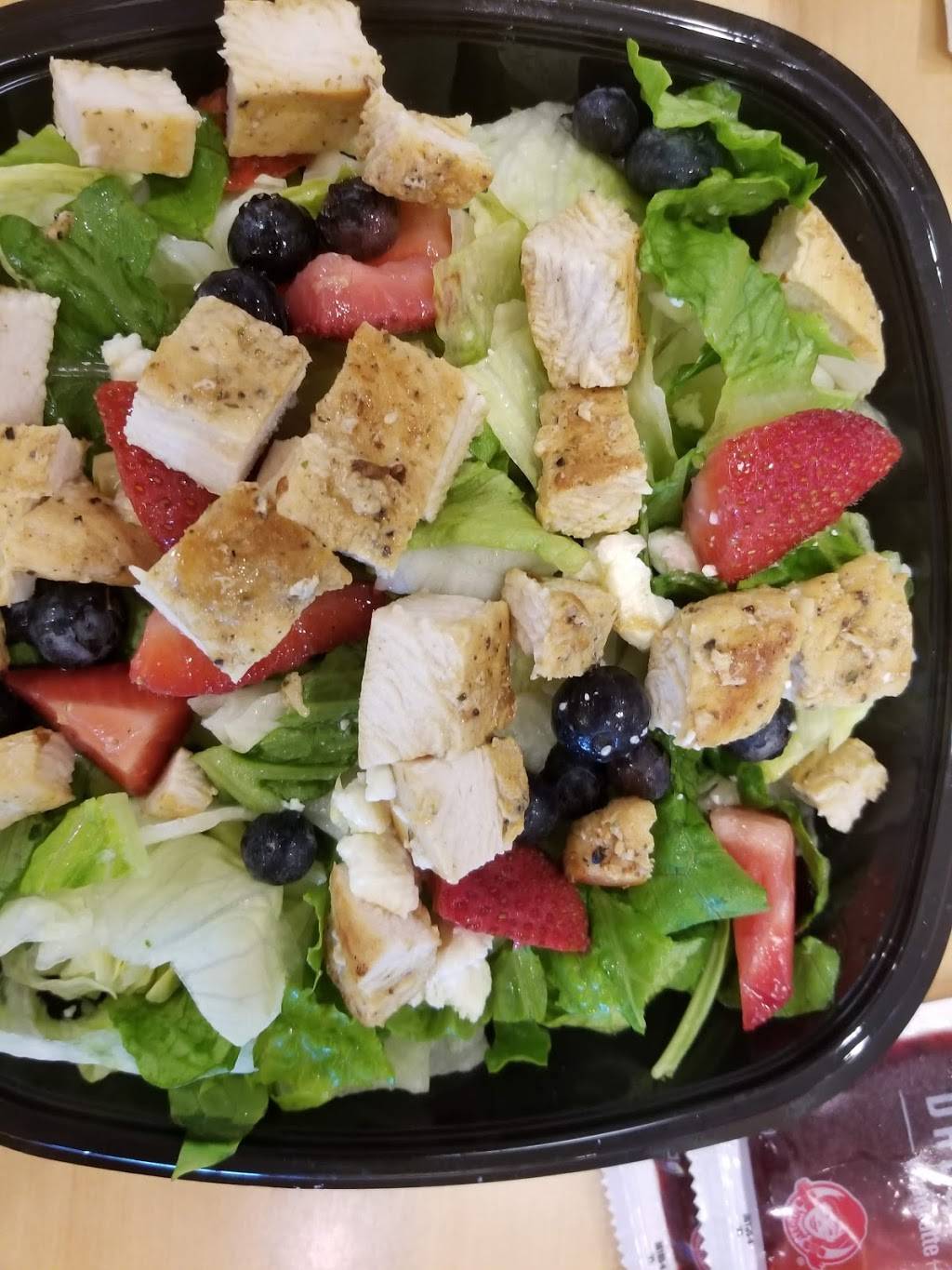 Wendys | restaurant | 735 N Madison Blvd, Roxboro, NC 27573, USA | 3365972488 OR +1 336-597-2488