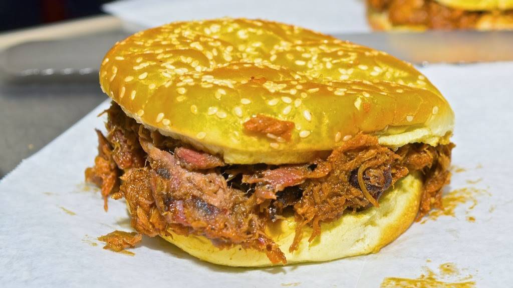 Texas BBQ House | restaurant | 5037 S 24th St, Phoenix, AZ 85040, USA | 6023436447 OR +1 602-343-6447