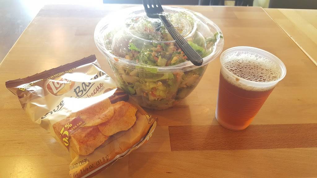 Tossgreen | restaurant | 4668 Town Crossing Dr #105, Jacksonville, FL 32246, USA | 9046860234 OR +1 904-686-0234