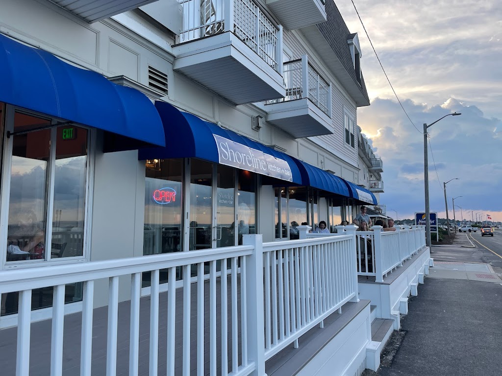 Shoreline Kitchen and Bar | restaurant | 45 Hull Shore Dr, Hull, MA 02045, USA | 7812149470 OR +1 781-214-9470