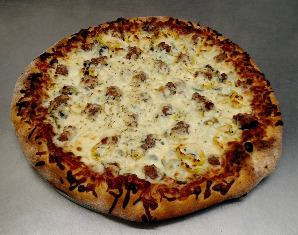 Brunos Pizza | restaurant | 119 N Dixie Way, Roseland, IN 46637, USA | 5742733890 OR +1 574-273-3890