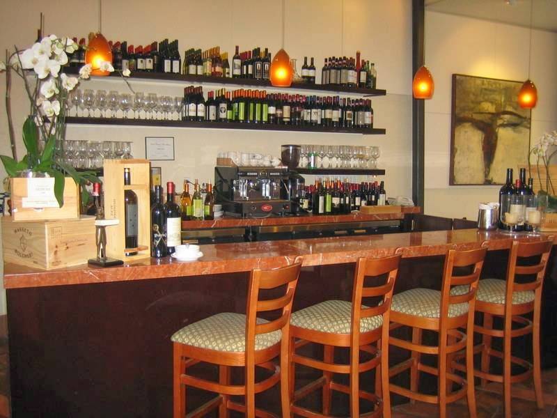 Amici Brentwood | restaurant | 2538 San Vicente Blvd, Santa Monica, CA 90402, USA | 3102604900 OR +1 310-260-4900