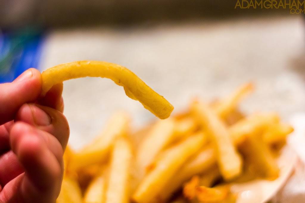 Happy Dog | restaurant | 18962 Sonoma Hwy, Sonoma, CA 95476, USA | 7079356211 OR +1 707-935-6211