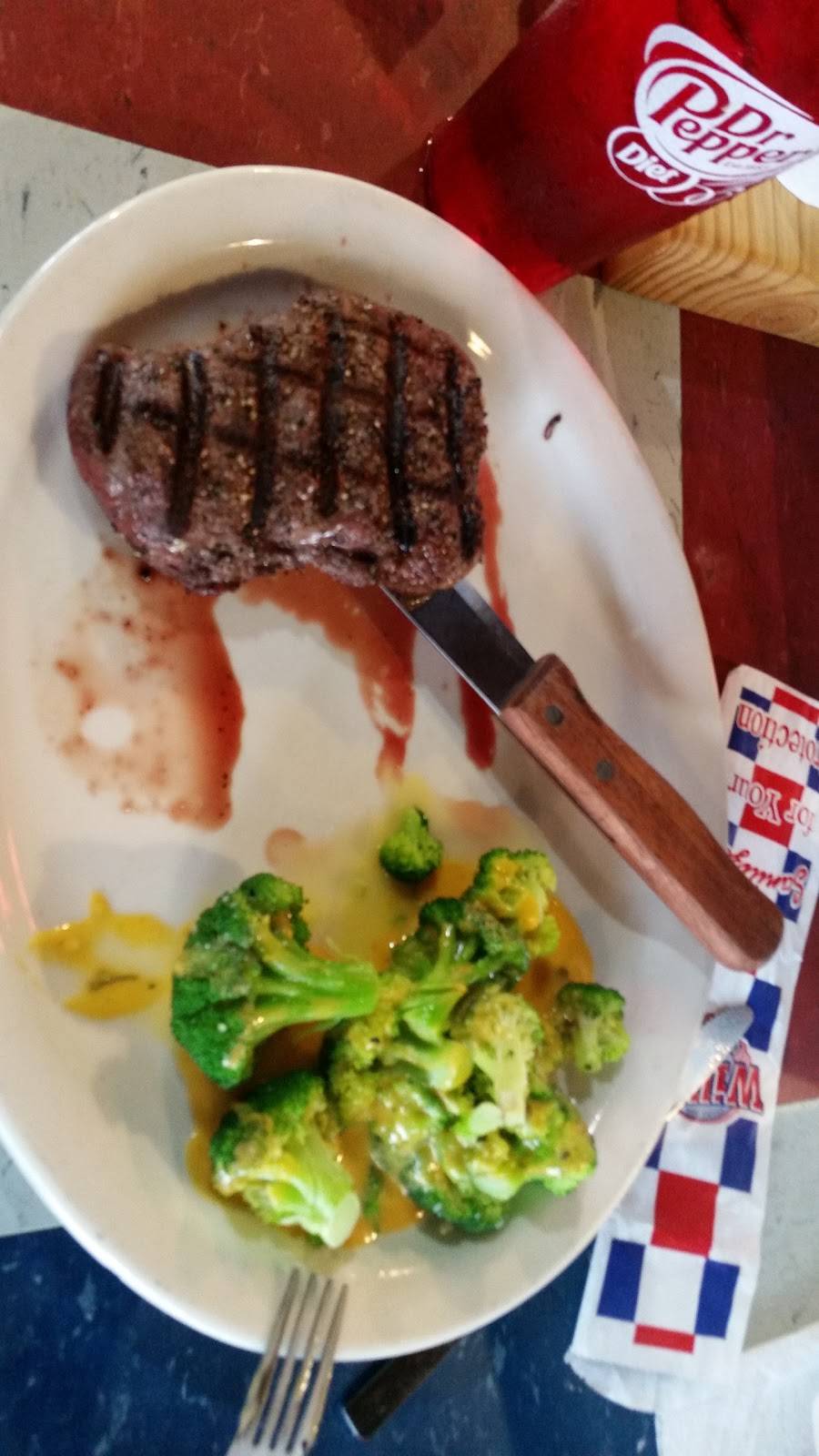 Willies Grill & Icehouse | restaurant | 15801 San Pedro Ave, San Antonio, TX 78232, USA | 2104909220 OR +1 210-490-9220