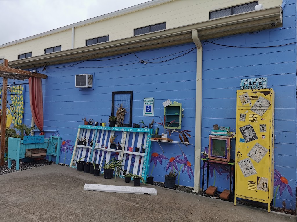 mother puckers | restaurant | 125 S Tropical Trail, Merritt Island, FL 32952, USA | 3218480062 OR +1 321-848-0062